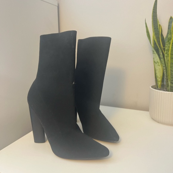 Steve Madden heel boots - Picture 1 of 8